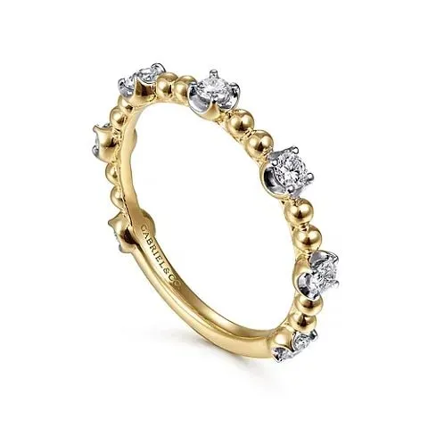 14K Y Gold 0.36cttw SI2/G Diamond Station Ring