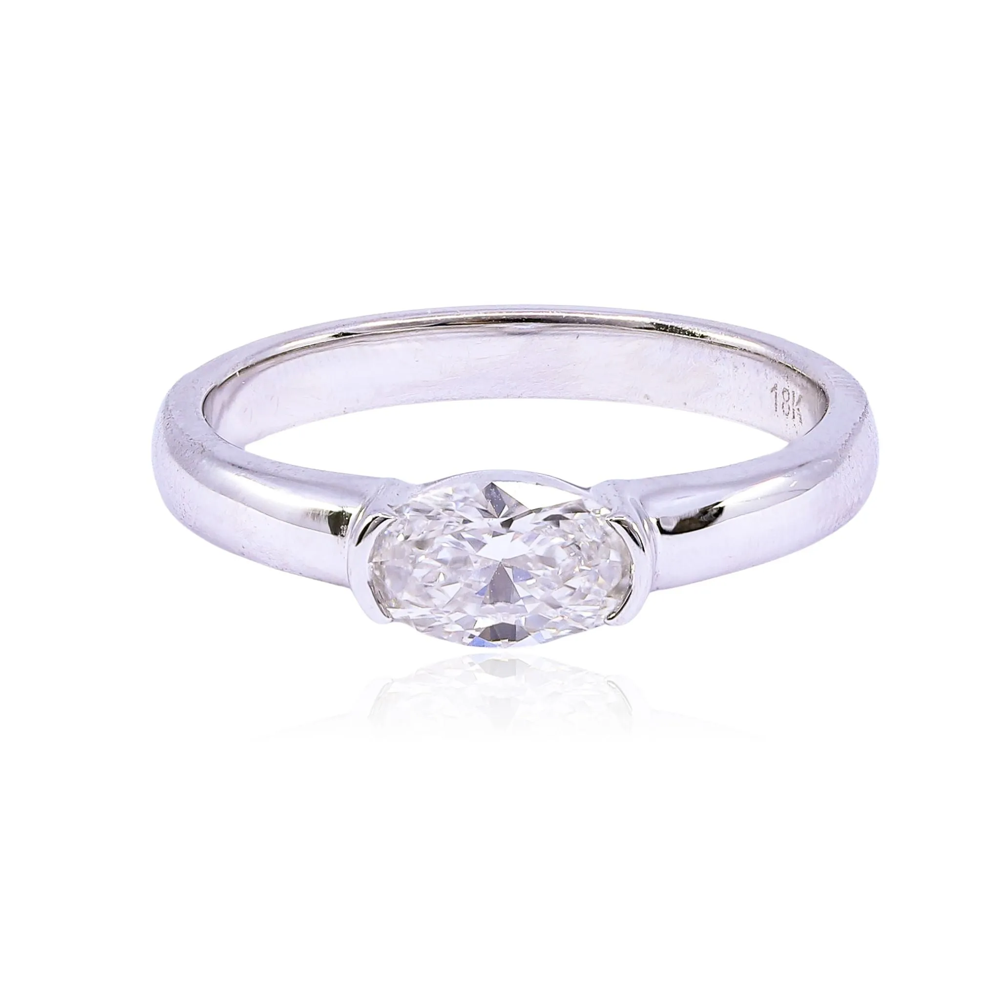 18K WHITE GOLD 0.61CT OVAL DIAMOND SOLITAIRE BAND