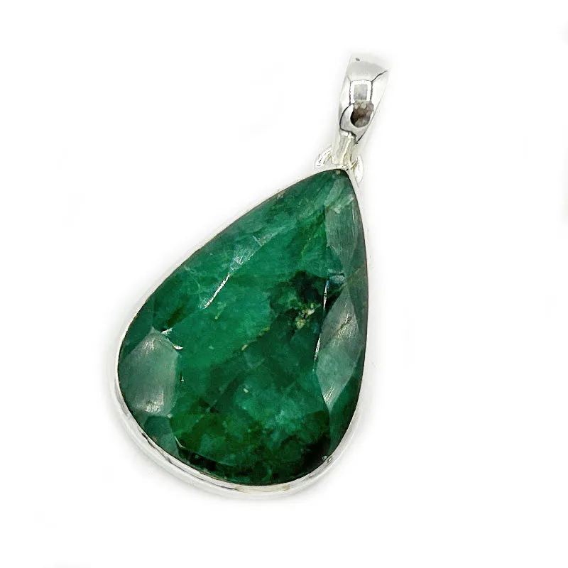 Agnes Emerald Quartz Pendant - D