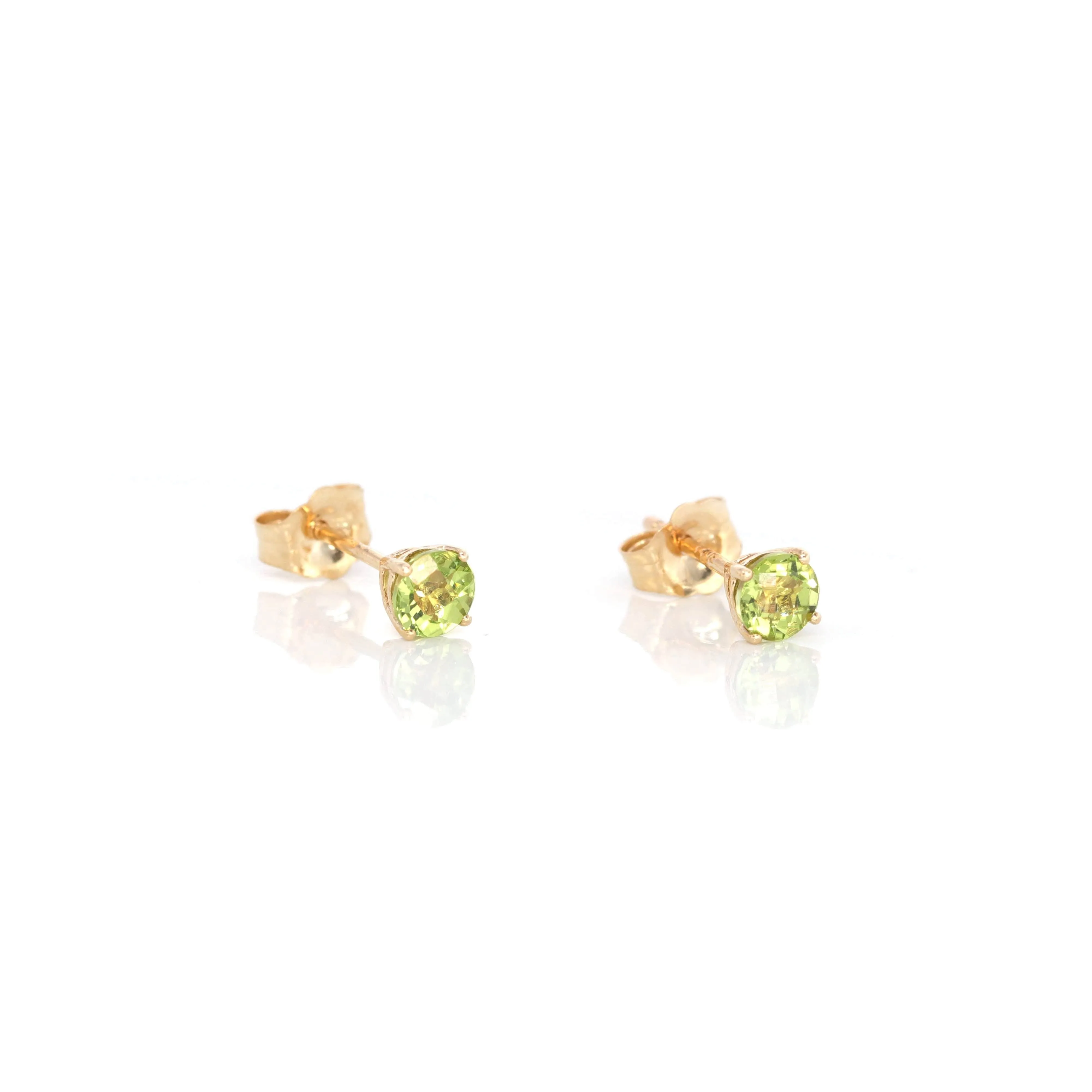 Baikalla 14k Classic Yellow Gold Natural 4*4mm 1/2cttw Peridot Earrings