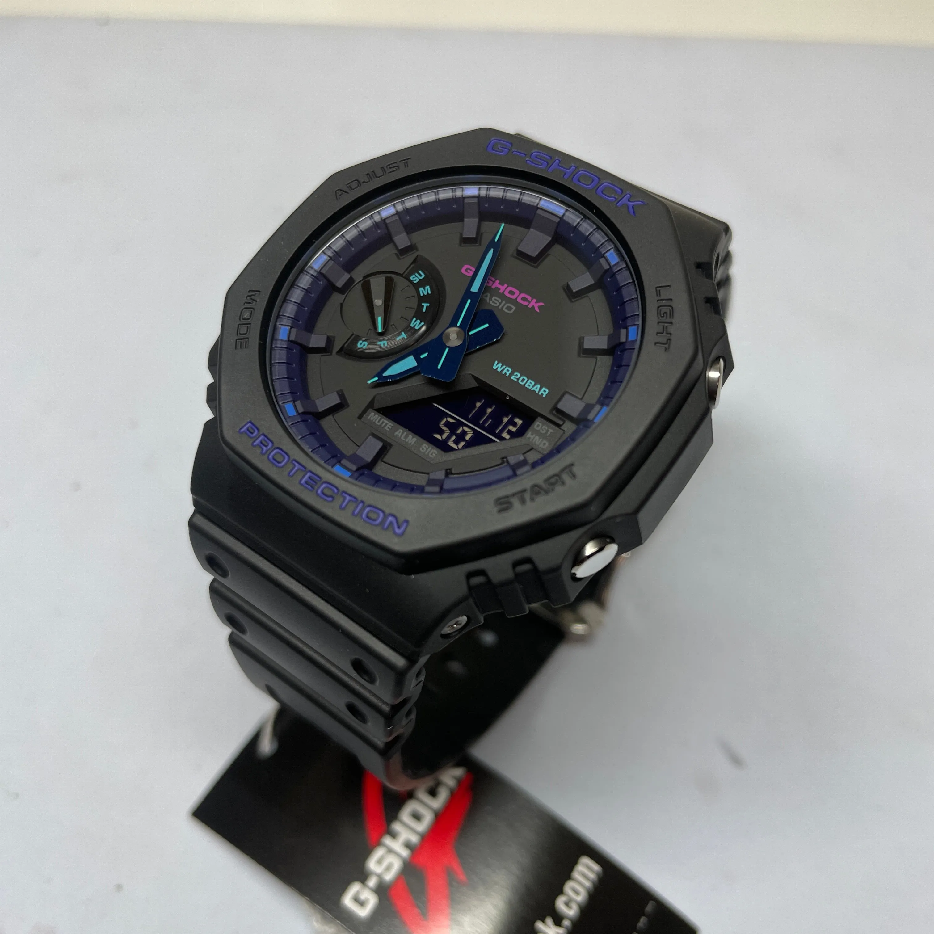 Casio G-Shock Black Carbon CasiOak Virtual World Blue Violet GA2100VB-1A