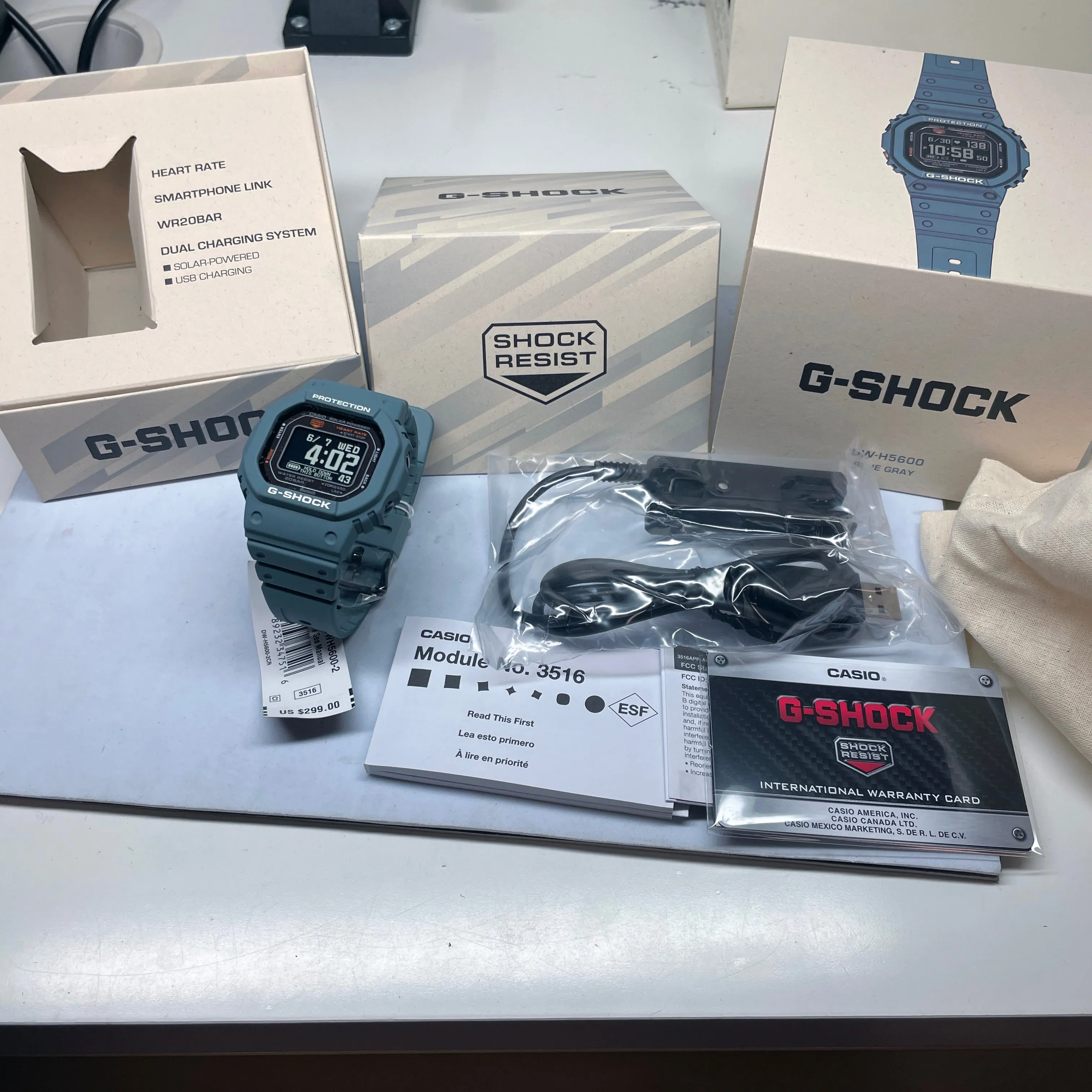 CASIO G-SHOCK DWH5600-2 Teal Move Heart Rate Monitor Solar Activity Watch