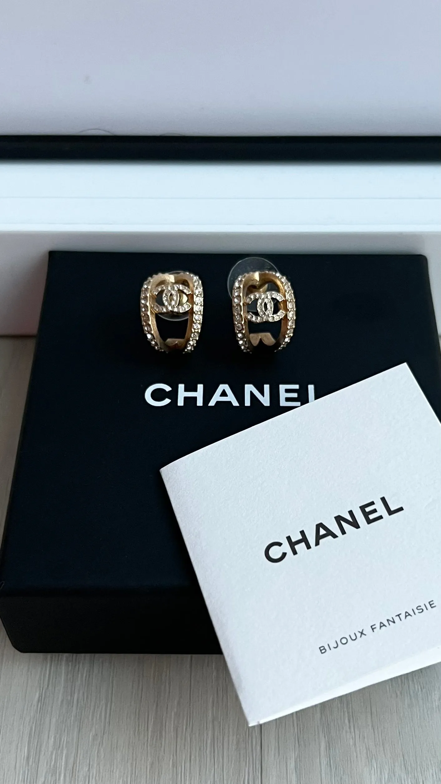 Chanel CC Earrings