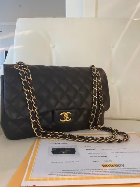 Chanel classic flap