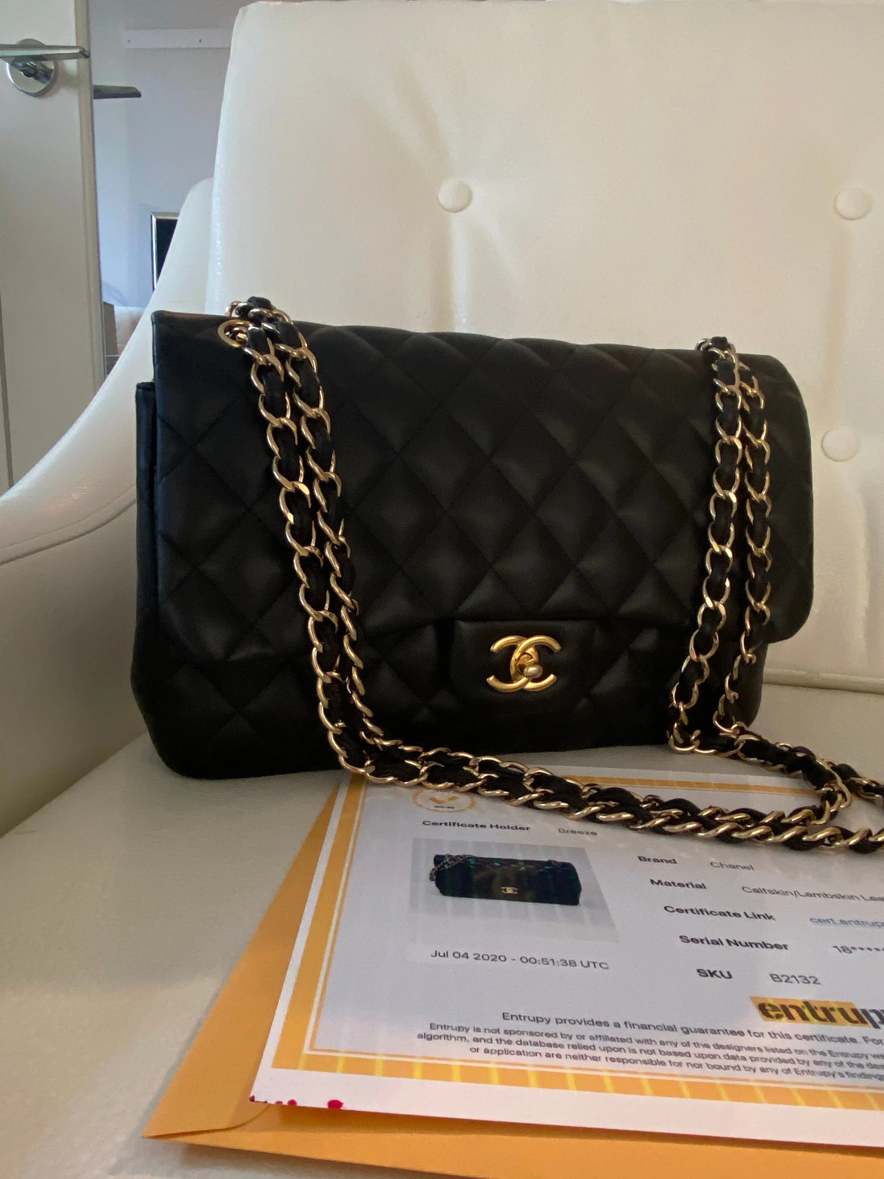 Chanel classic flap