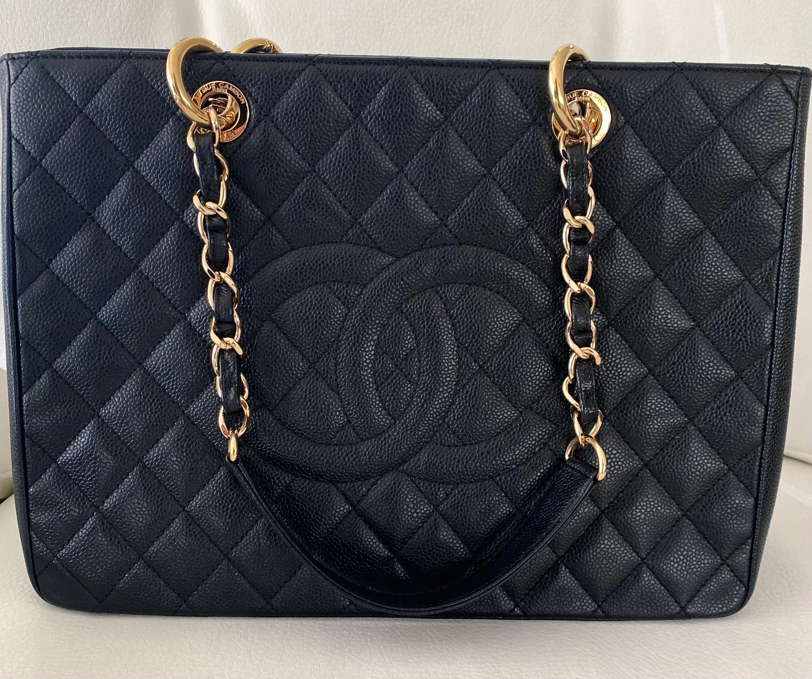 Chanel gst bag