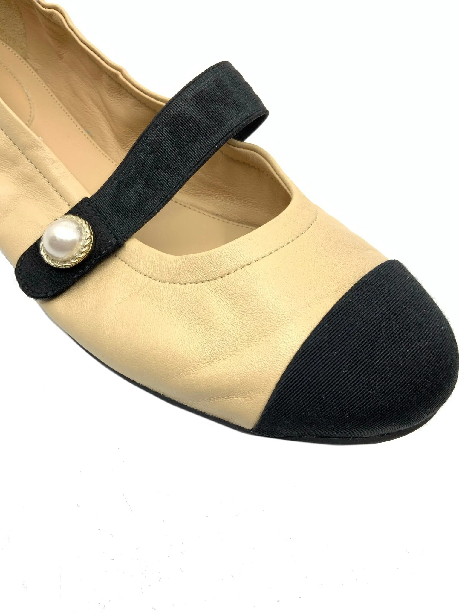 Chanel Lambskin Cap Toe Ballet Flats Size 9