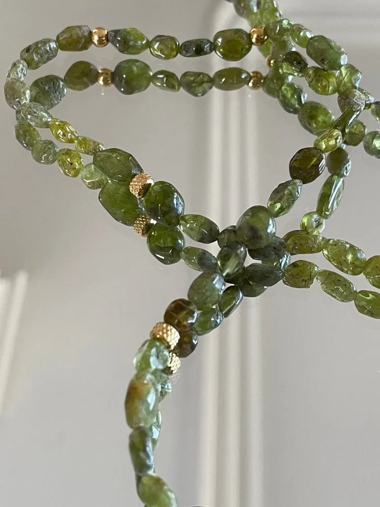 Ciottolo Peridot Necklace