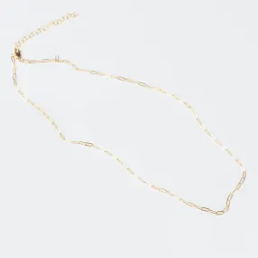 Elizabeth Paperclip Chain Necklace in Gold