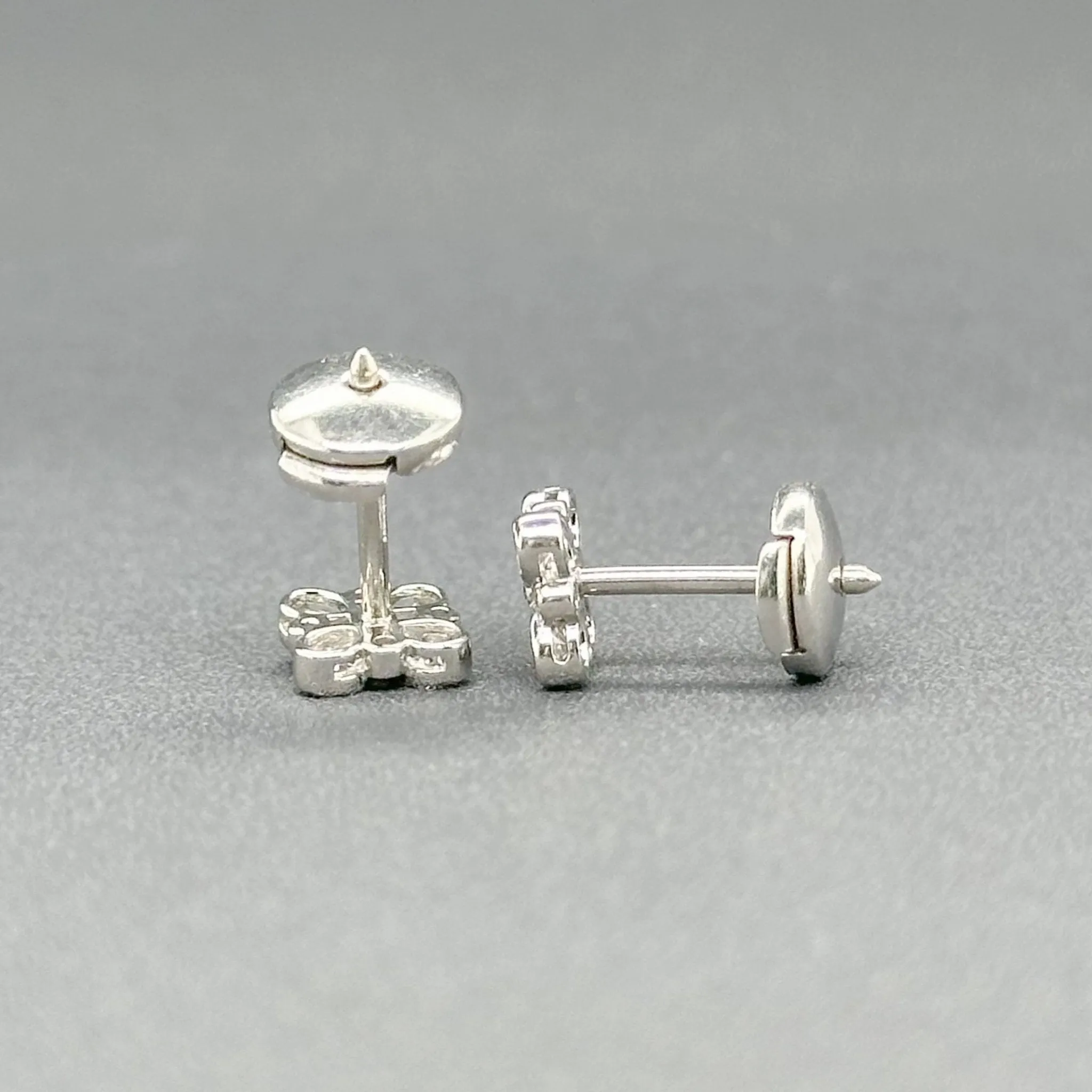 Estate Tiffany & Co. Platinum 0.41ctw F-G/VS1 Diamond Stud Earrings