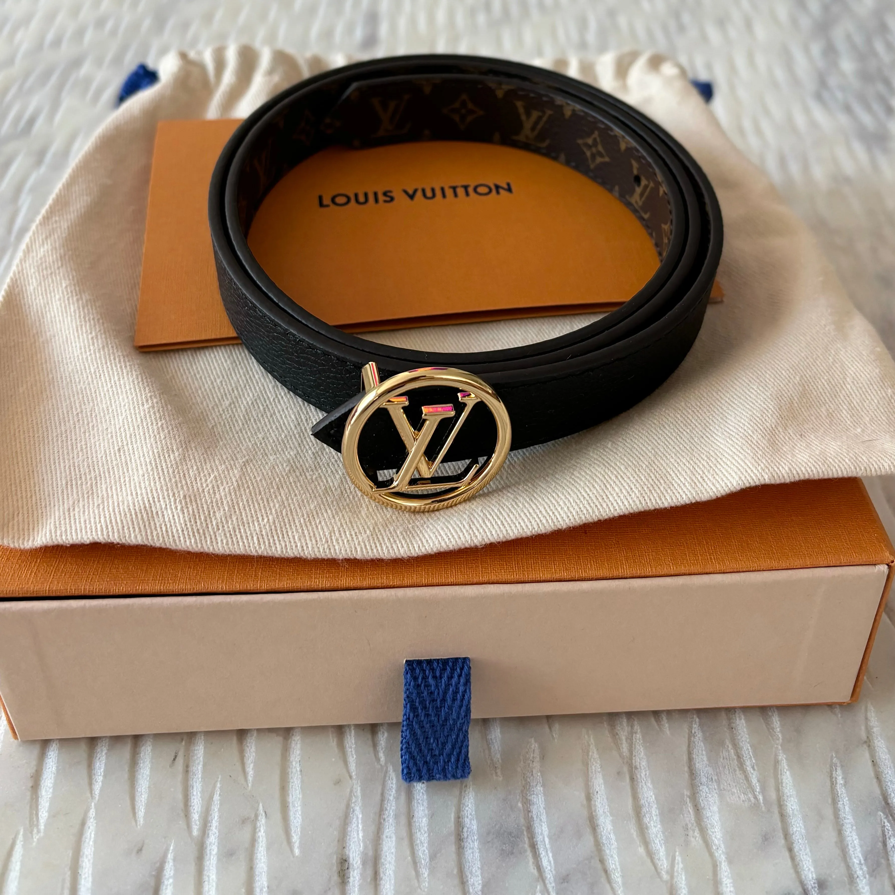 Louis Vuitton LV Circle 20mm Reversible Belt