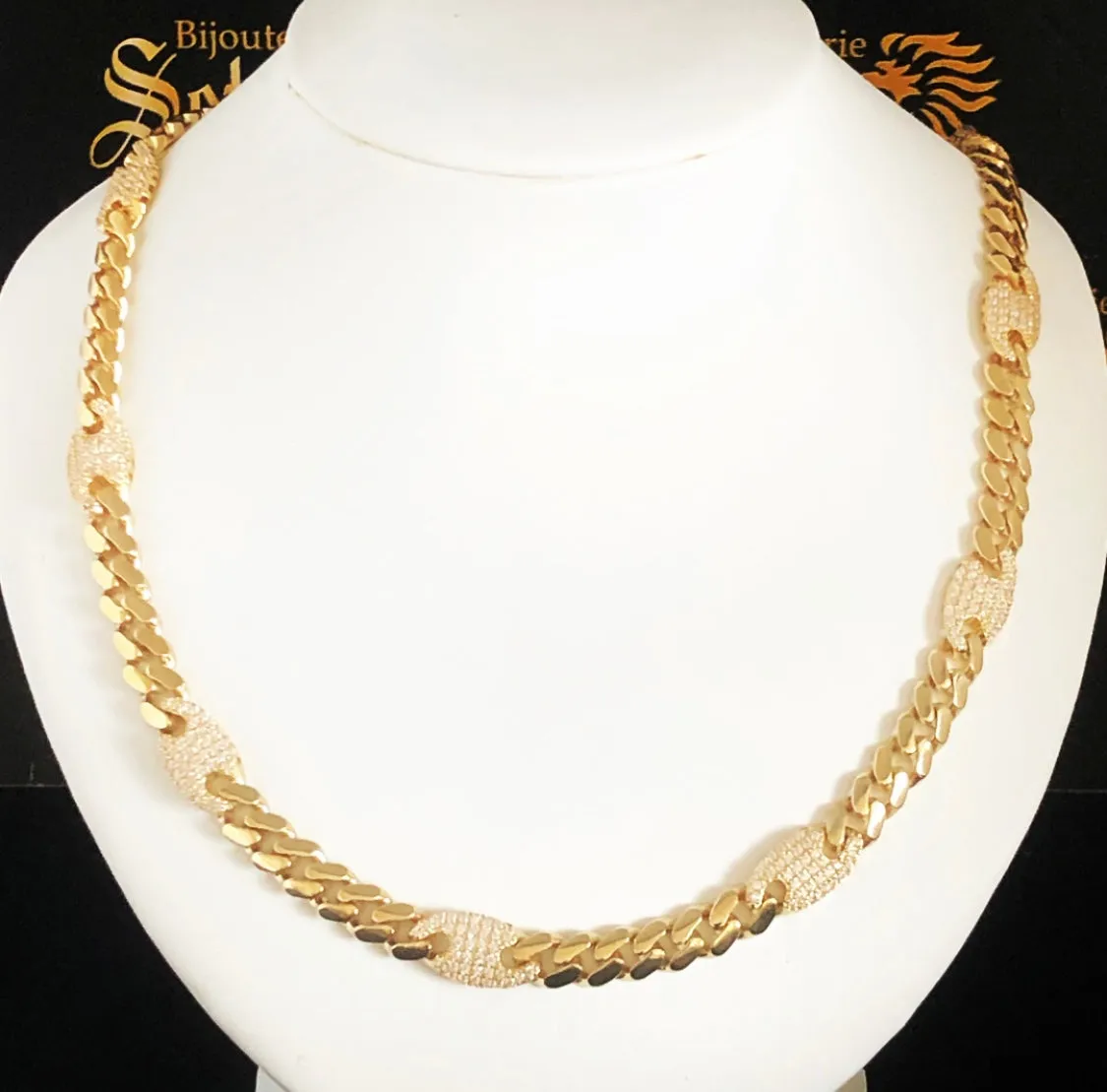 Mariners & Cuban link chain MC136