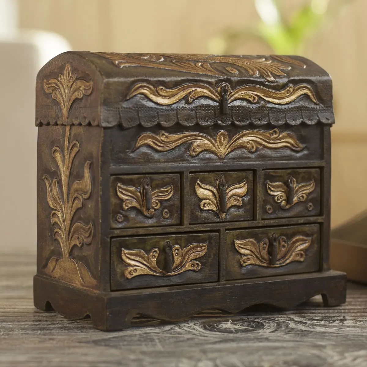 Novica Antique Green Wood And Leather Jewelry Box