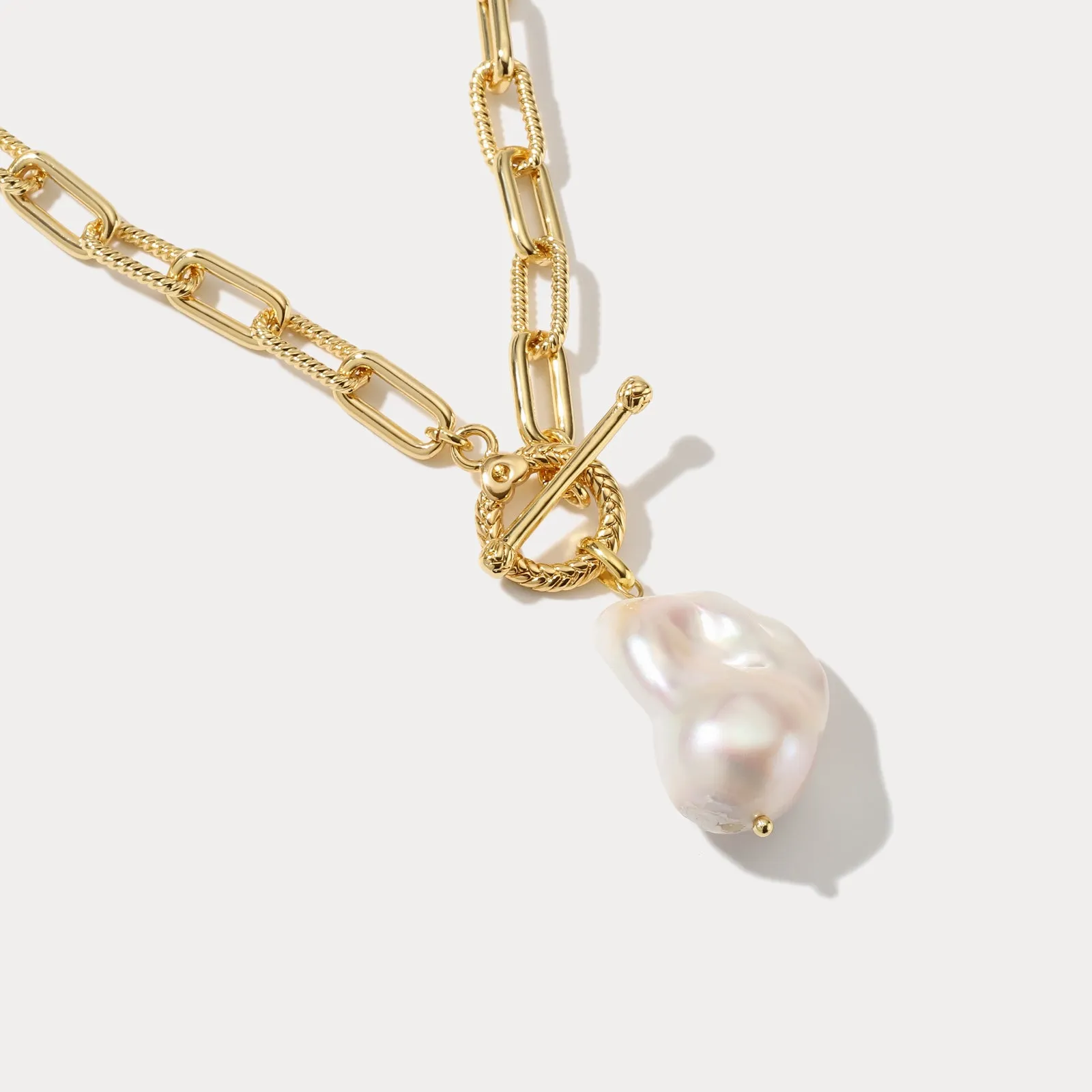 Pearl Hollow Chain Necklace