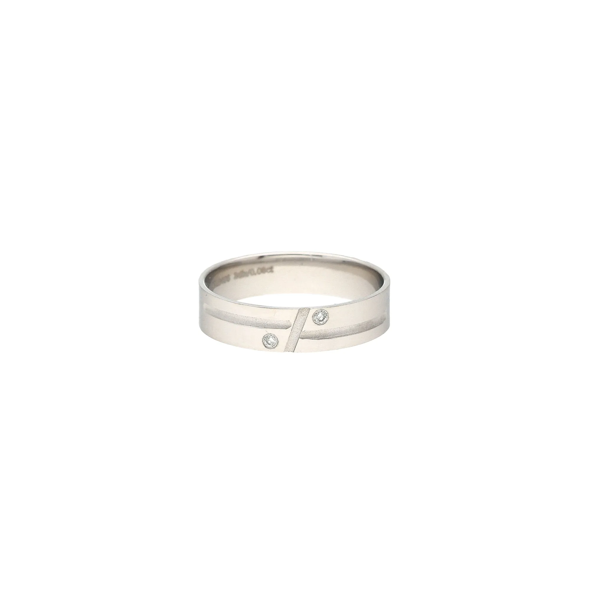 Platinum & 0.03ct Diamond Band (5.6gm)