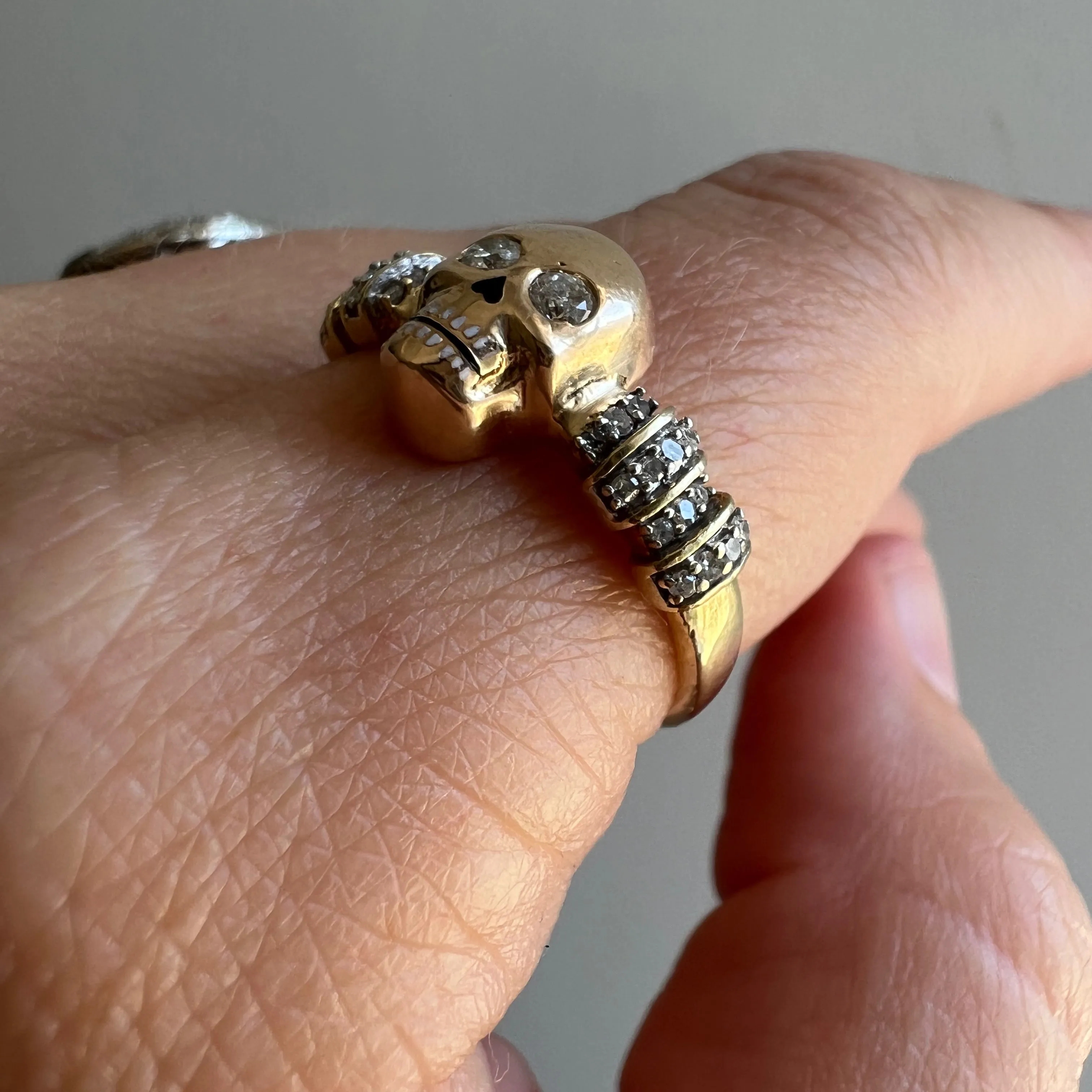 reimagined V I N T A G E // memento mori grin / solid 10k and diamond fraternal skull pin conversion ring / size 7