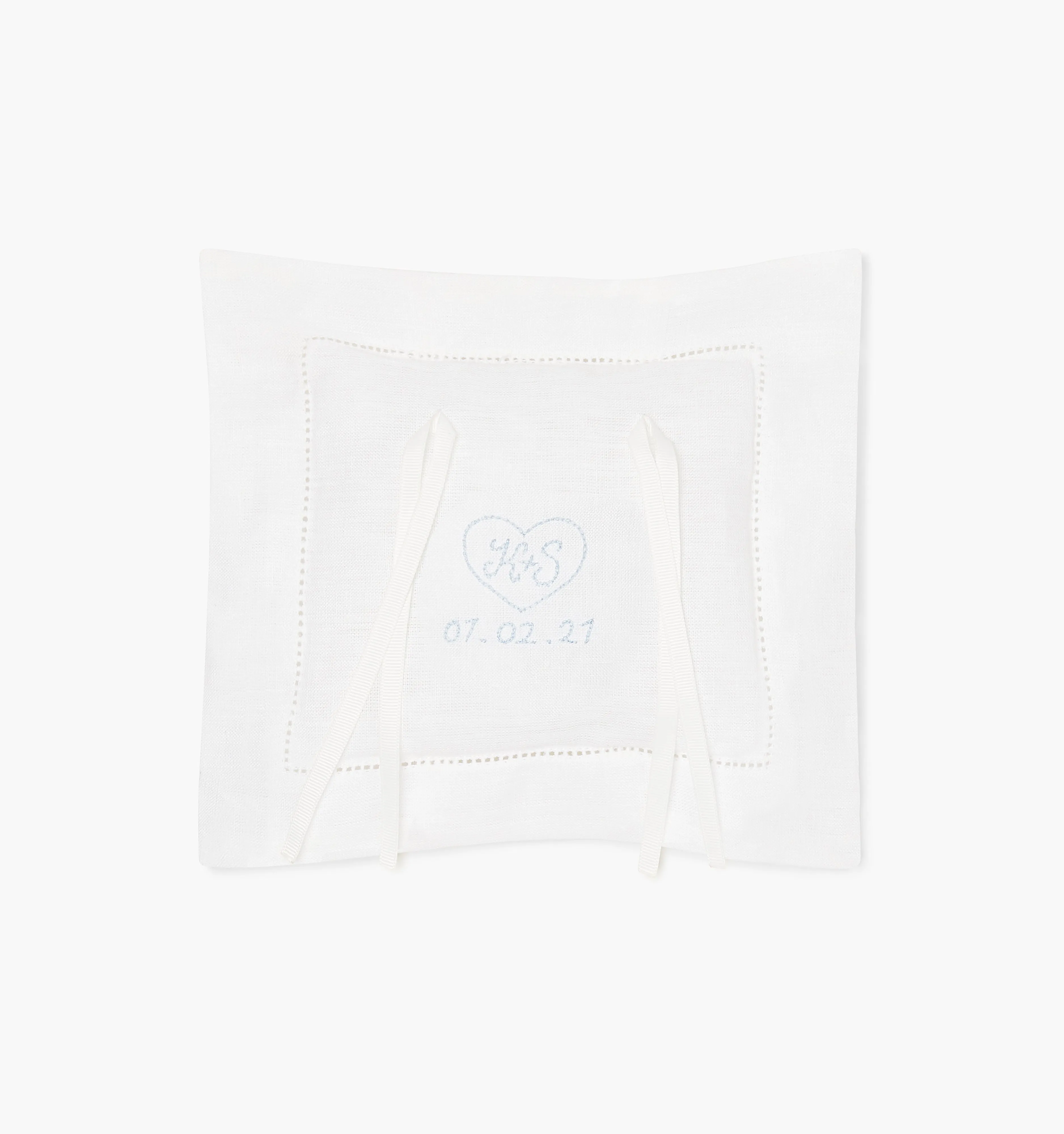 The Ring Pillow - Pure White