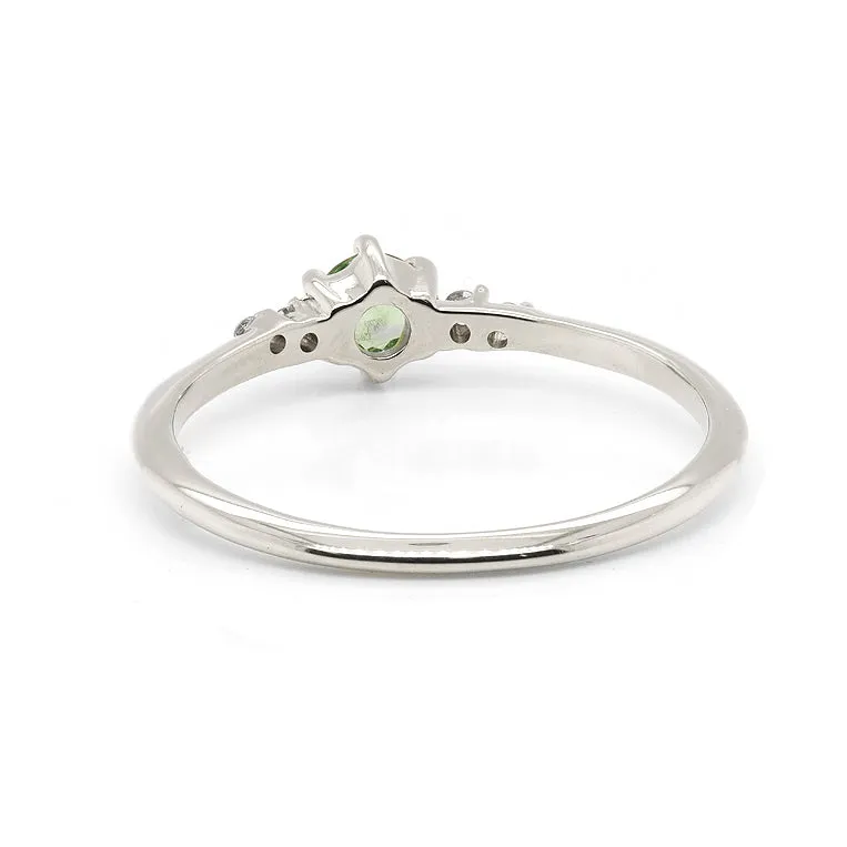 Thea | green sapphire & diamonds