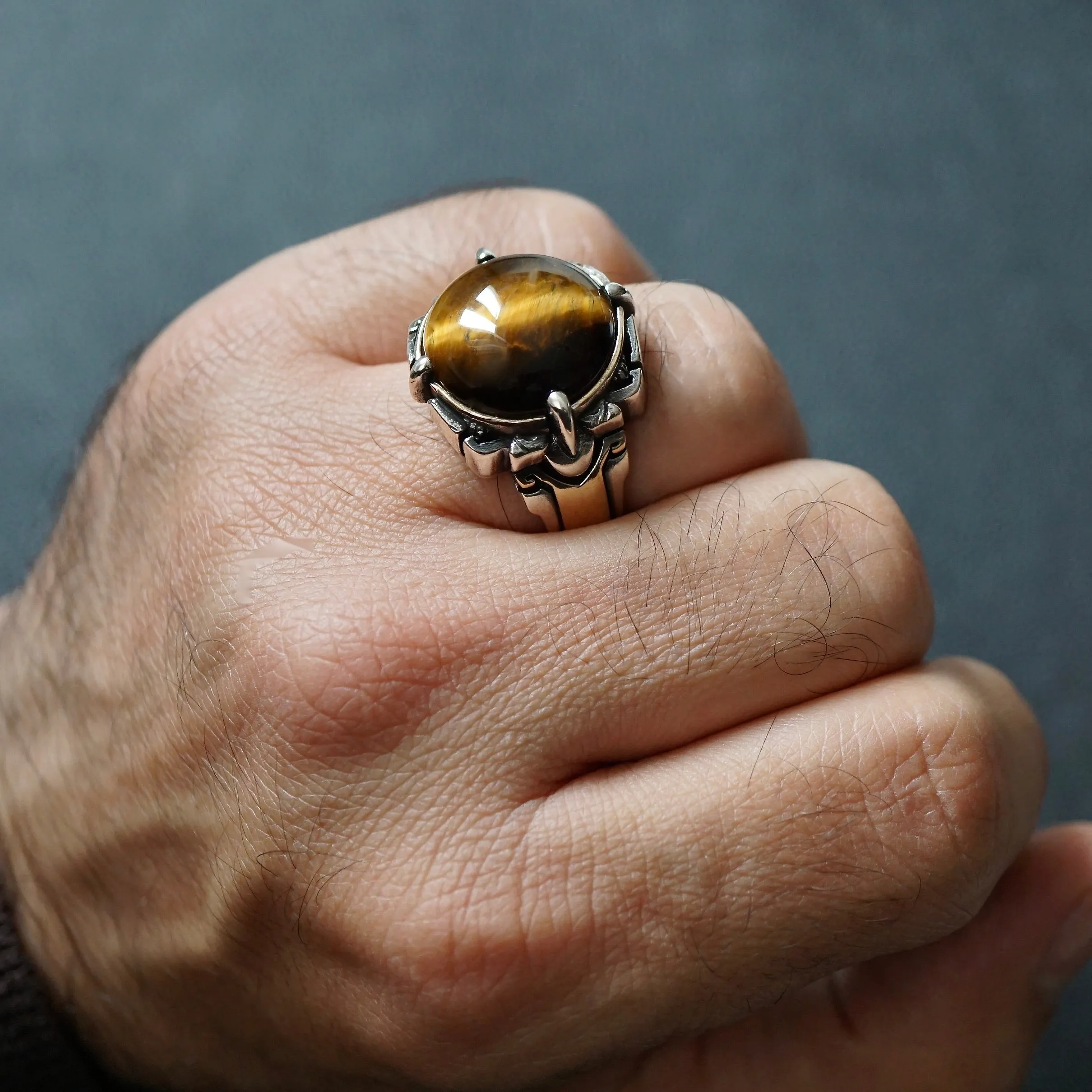 Tiger's Eye Men's Signet Ring 925 Sterling Silver Artisan Handcrafted Jewelry