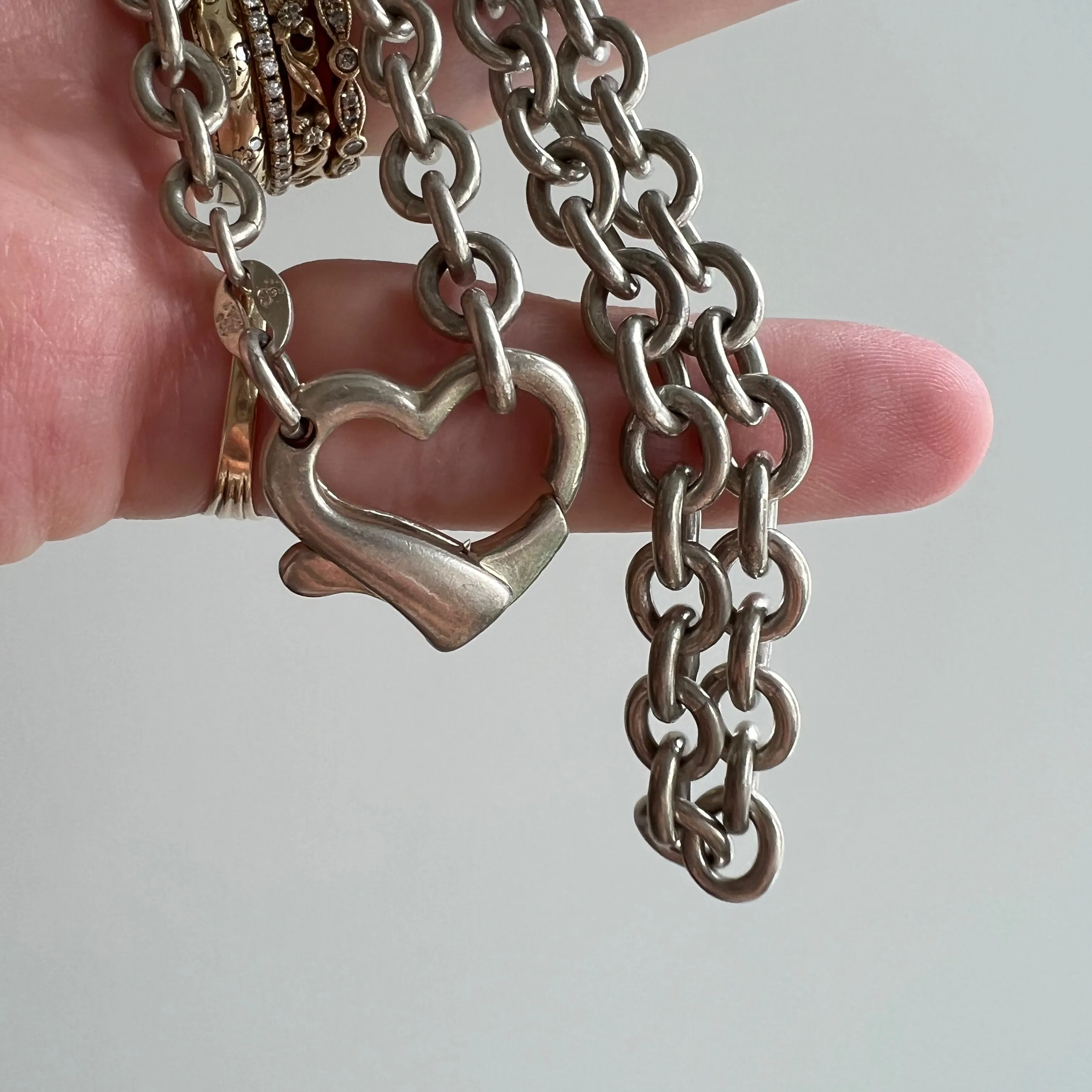 V I N T A G E // sealed with a heart / sterling silver chunky cable chain with a heart clasp pendant holder / 18.25