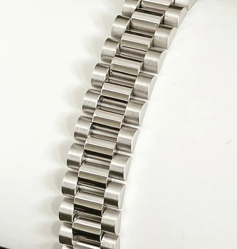 White gold Rollie bracelet MB034